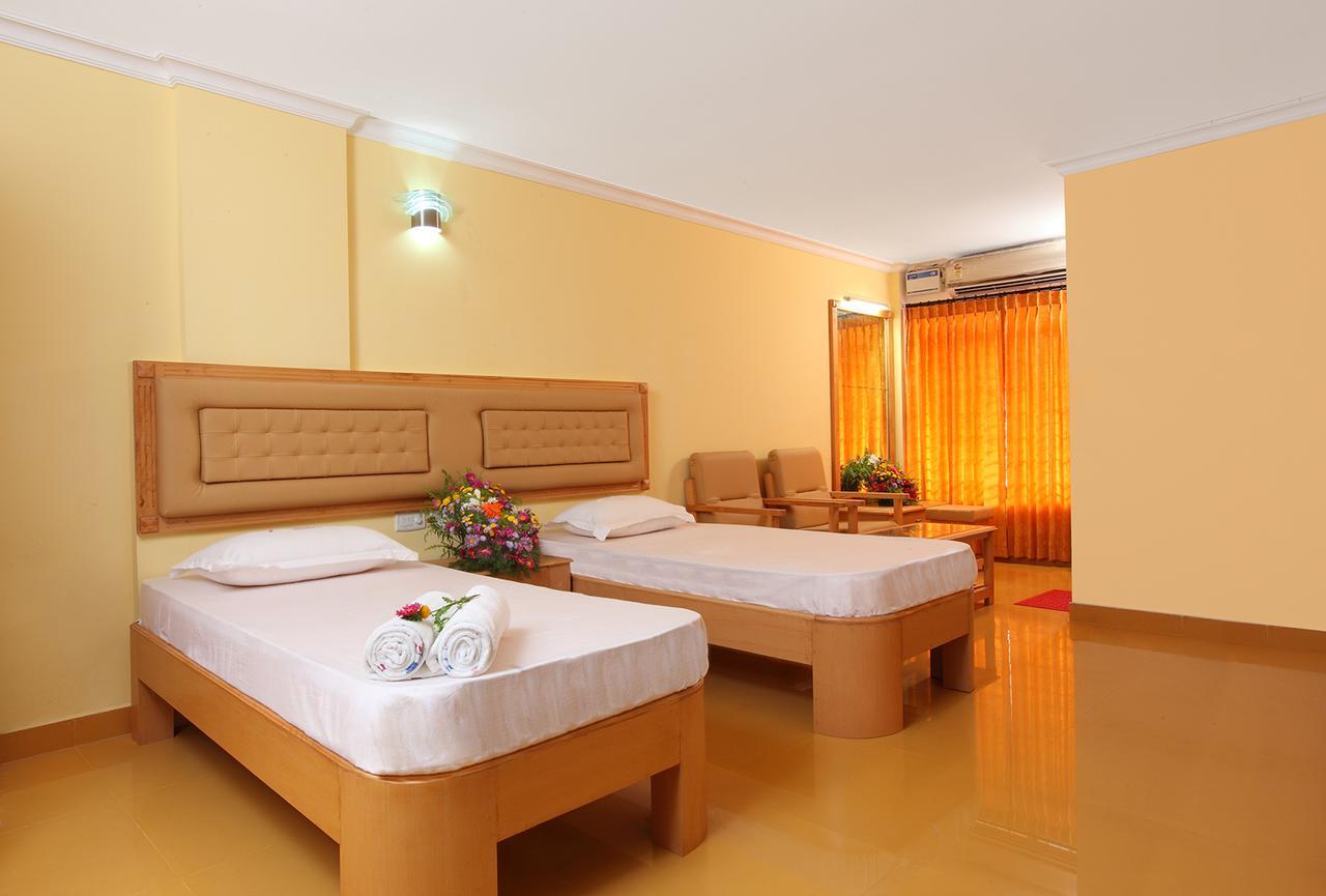 Rajavalsam Guruvayur Ngoại thất bức ảnh
