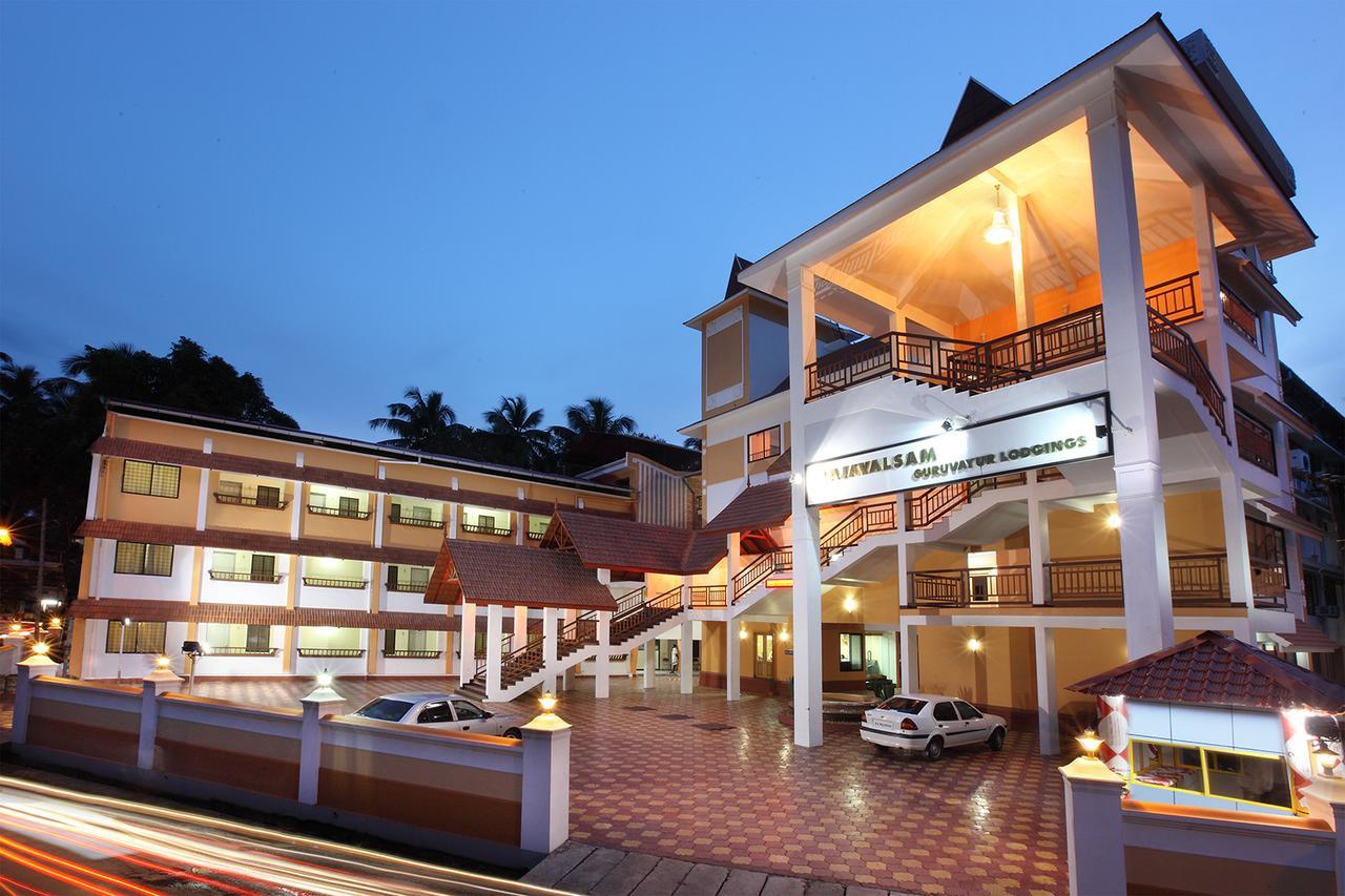 Rajavalsam Guruvayur Ngoại thất bức ảnh